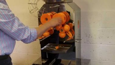 喫茶店の商業オレンジ ジューサー機械自動低い電力の消費