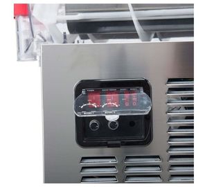 レストランのためのより涼しいシステムが付いている 2 つのボールの氷の廃油機械スムージー機械
